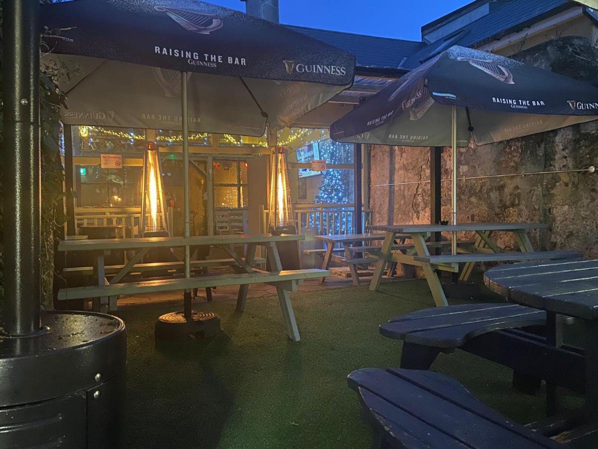 The Bailey Bar & Lounge Acomodação com café da manhã Athlone Exterior foto